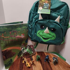 Dinosaur mat backpack figurines